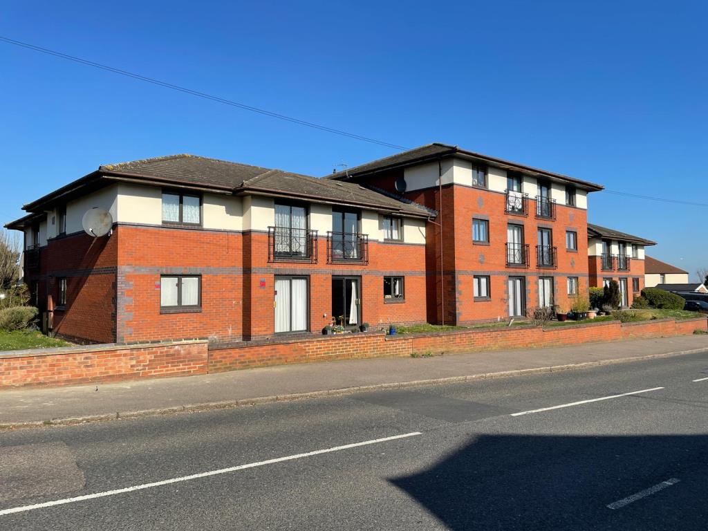 Lot: 41 - FREEHOLD GROUND RENT INVESTMENT - 